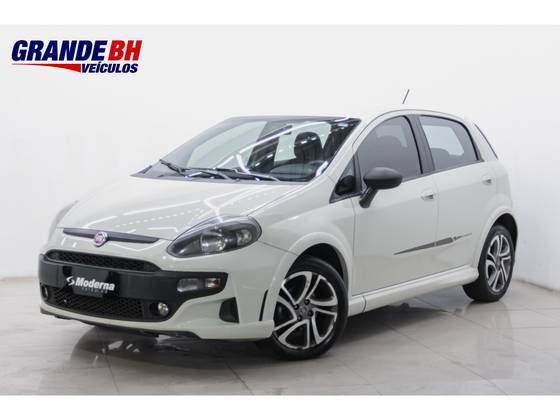 FIAT PUNTO 1.8 BLACKMOTION 16V FLEX 4P MANUAL